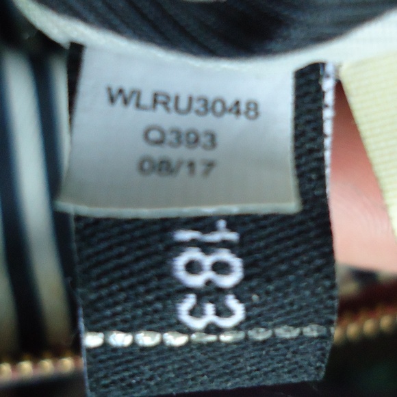 Kate Spade Cobble Hill Bee Burgundy Red Pebbled Leather Wristlet J183 - Picture 12 of 12